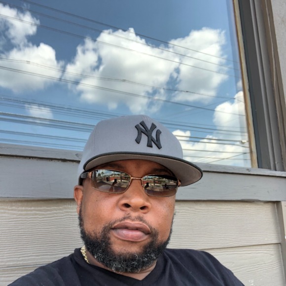 Meet your Posher, Joel - Picture 1 of 1